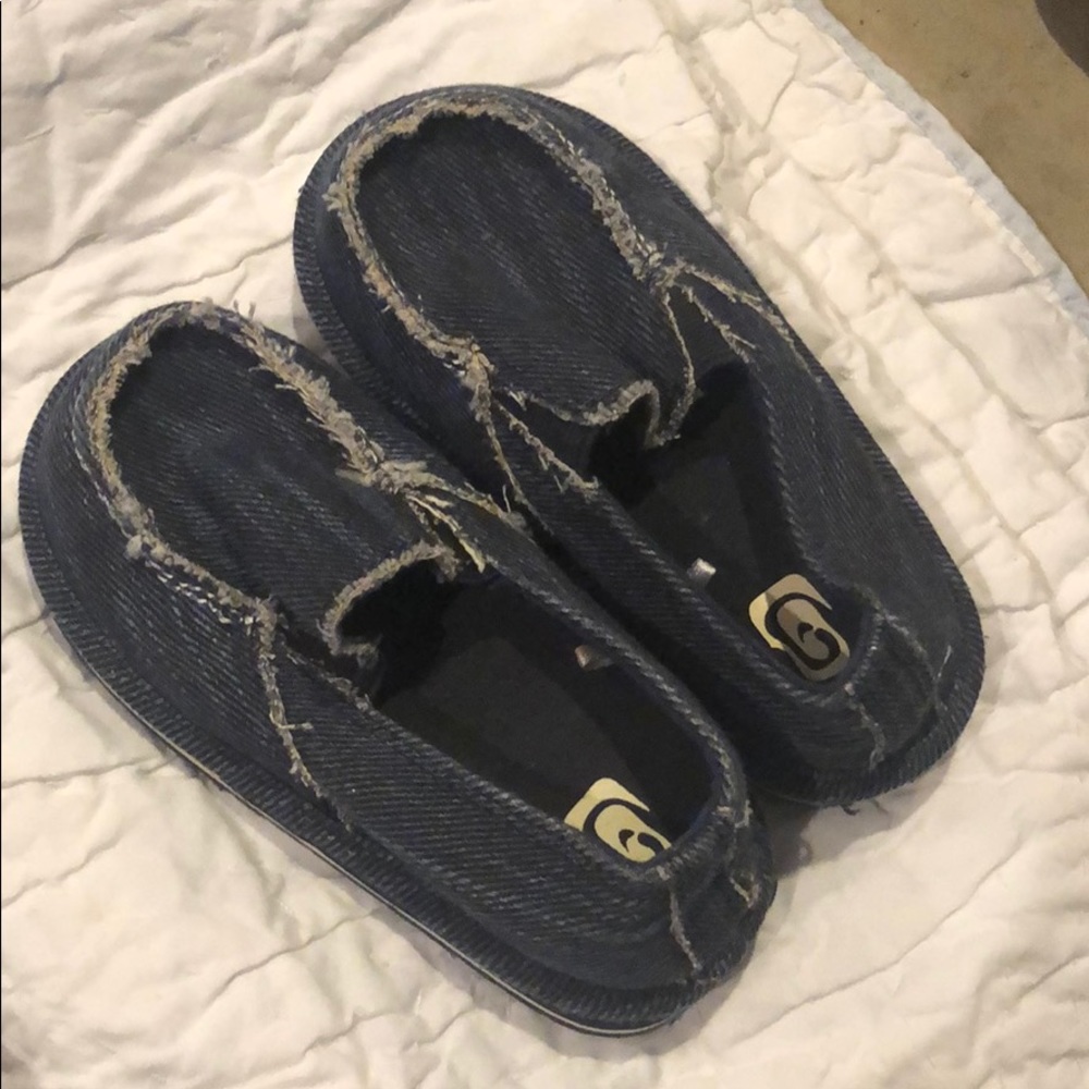 Children’s Place boys slide in shoes jean material